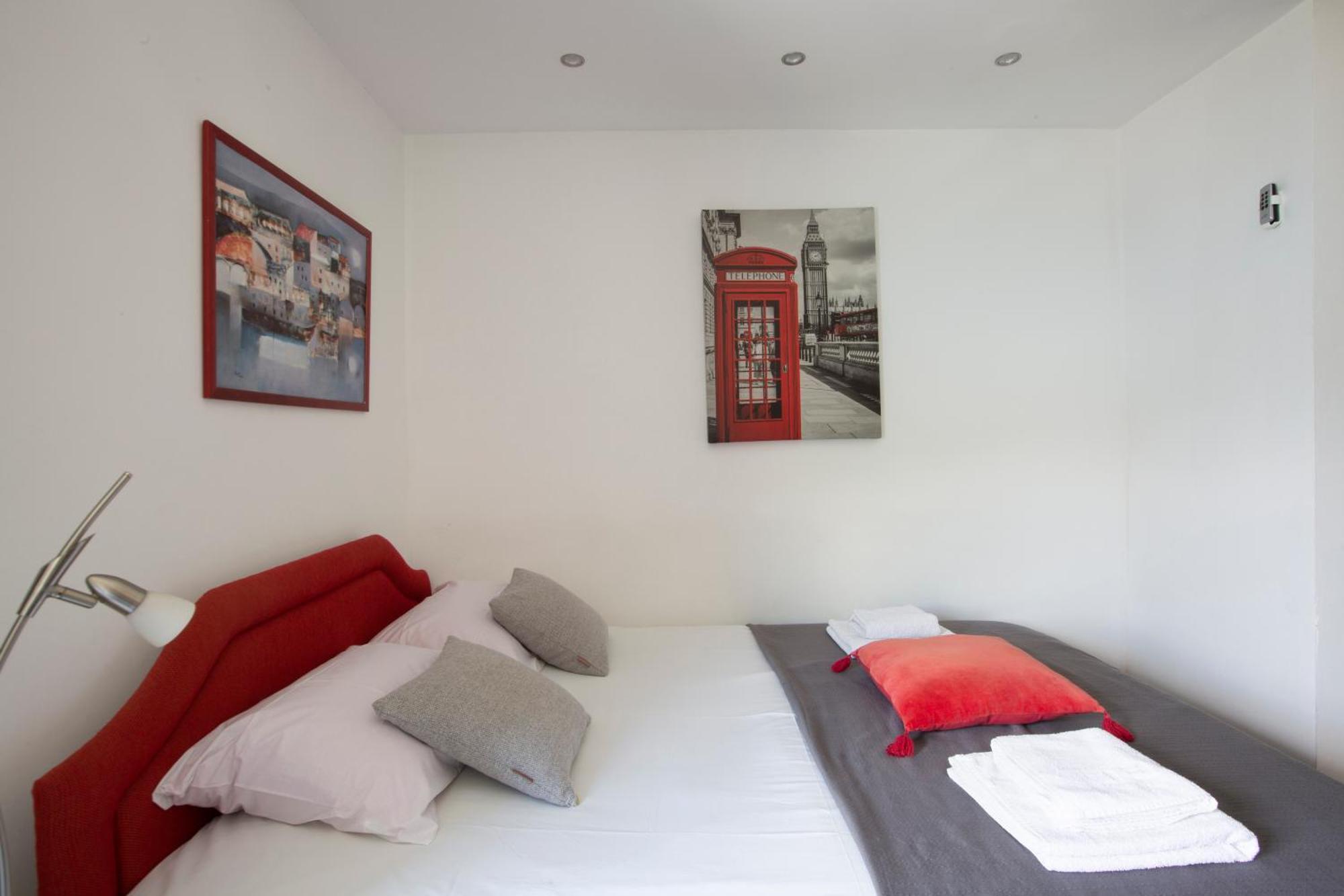 Apartments Maxhit Тиват Екстериор снимка